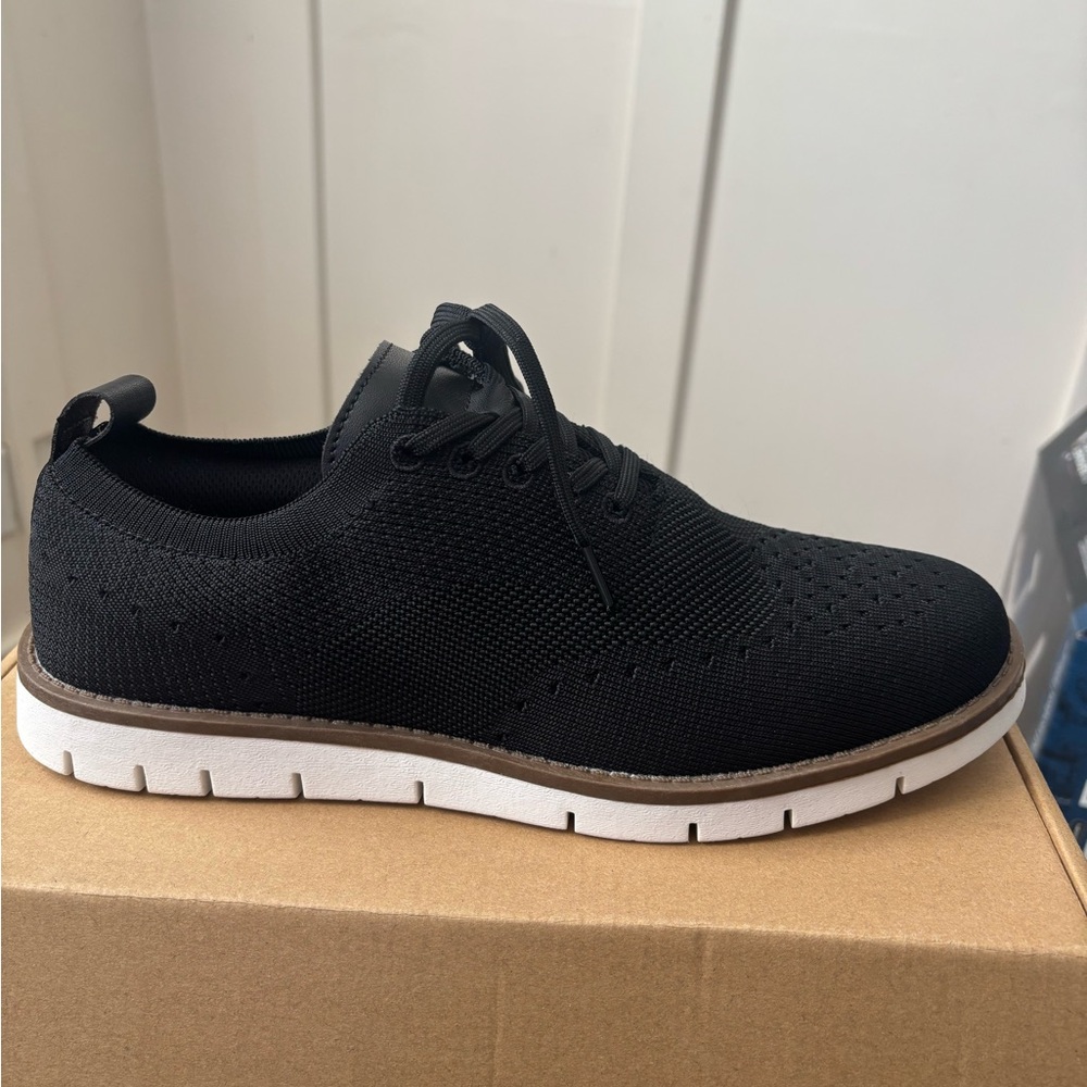 Black Men's Casual Sneakers